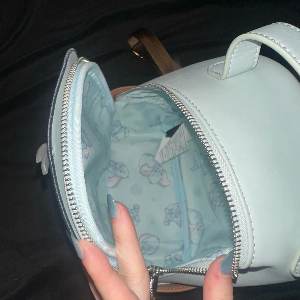 Loungefly Disney Dumbo Bath Figural Mini Backpack - BoxLunch Exclusive RARE - Picture 4 of 11